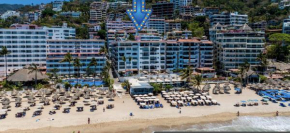 one Beach st hotel - beach Front 2BD 2BA WITH BALCONY in Zona Romantic Puerto Vallarta